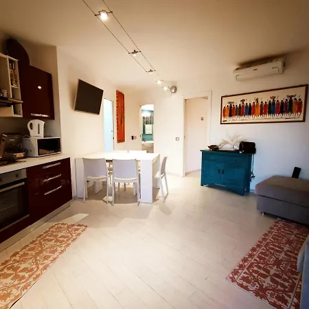 아파트 Casa Blusea 카스텔사르도