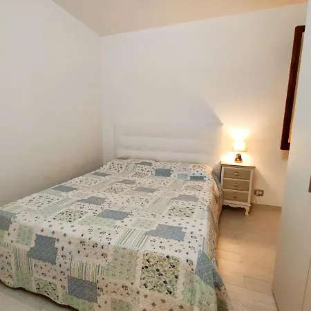 아파트 Casa Blusea 카스텔사르도