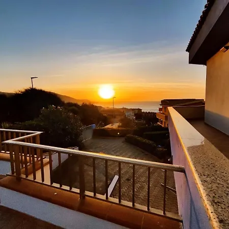 Casa Blusea 아파트 카스텔사르도